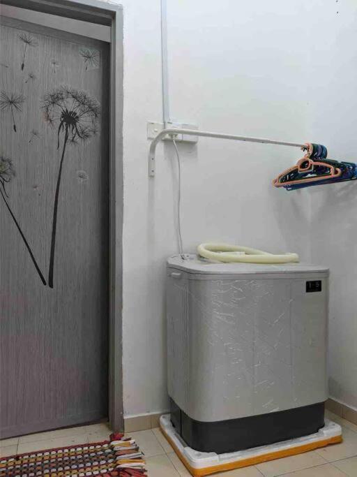 Homestay Delisha Parit Raja Uthm מראה חיצוני תמונה